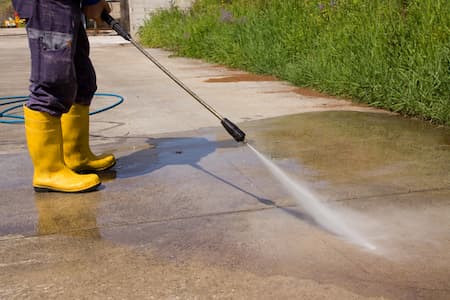 Why choose professional pressure washing